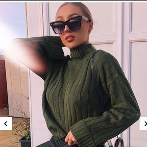 Knit High neck sweater